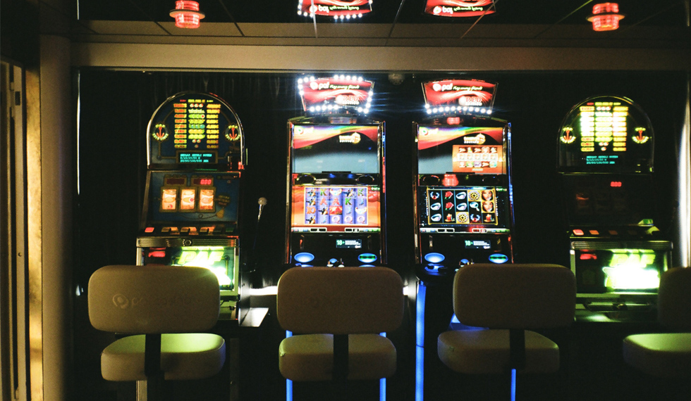 Online Slot Selection